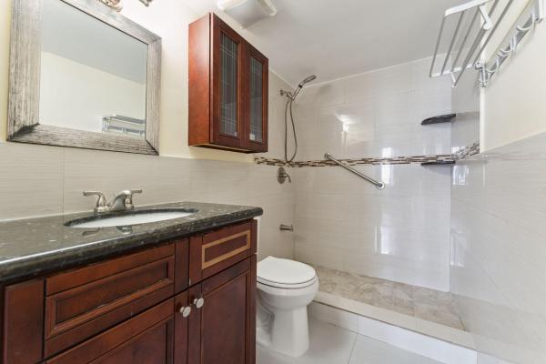 Bella Lago Vista At Clear Lake Club, 734 Executive Center Dr #23, West Palm Beach, Florida 33401, image 3