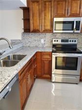 Whitehall 2 Of Pine Island Ridge, 1719 Whitehall Dr #303, Davie, Florida 33324, image 3