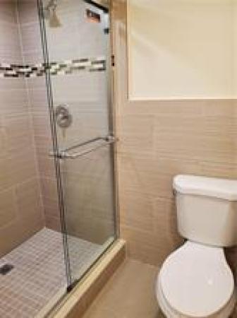 Whitehall 2 Of Pine Island Ridge, 1719 Whitehall Dr #303, Davie, Florida 33324, image 1
