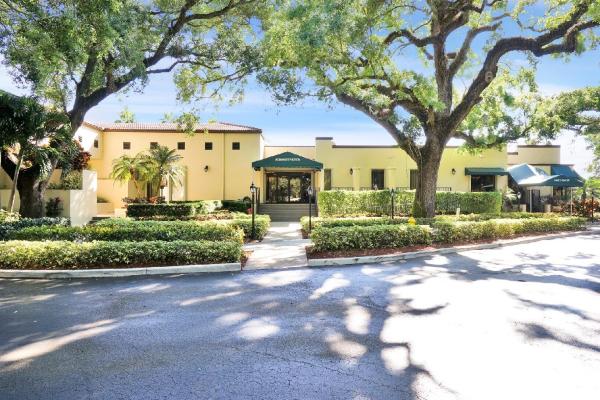 Whitehall 2 Of Pine Island Ridge, 1719 Whitehall Dr #303, Davie, Florida 33324, image 2