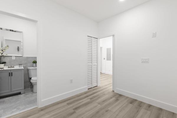 533 NE 1st Ave, Deerfield Beach, Florida 33441, image 3