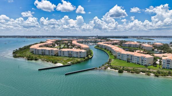 Harbour Isle East, 3 Harbour Isle Dr #303, Fort Pierce, Florida 34949, image 1