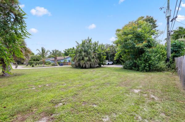 4309 Gulfstream Rd, Lake Worth, Florida 33461, image 2