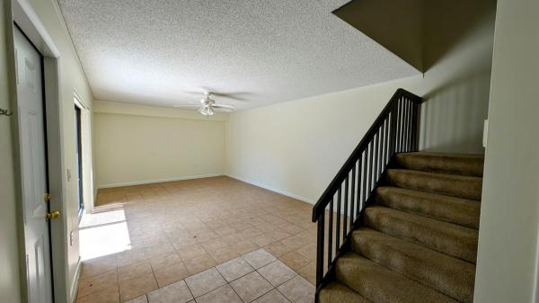 Waterside Luxury Townhomes, 555 Green Springs Pl, West Palm Beach, Florida 33409, image 2