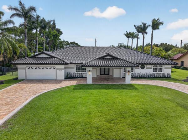 Waterford, 5510 W Castlegate Ave, Davie, Florida 33331, image 1