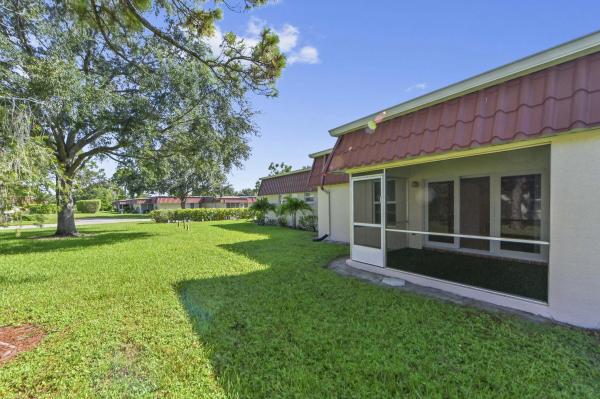 812 Salem Ln, Lake Worth, Florida 33467, image 3