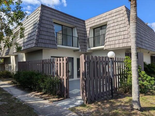Woodstock Townhomes, 1719 N Congress Ave, West Palm Beach, Florida 33401, image 1