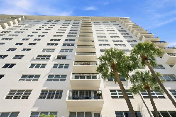 Essex Tower, 340 Sunset Dr #405, Fort Lauderdale, Florida 33301, image 1