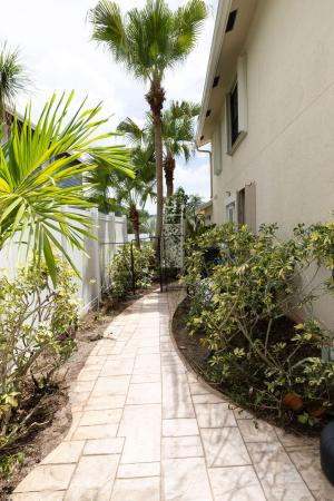 Indian Wells, 6310 Kampur Ct, Boynton Beach, Florida 33437, image 1