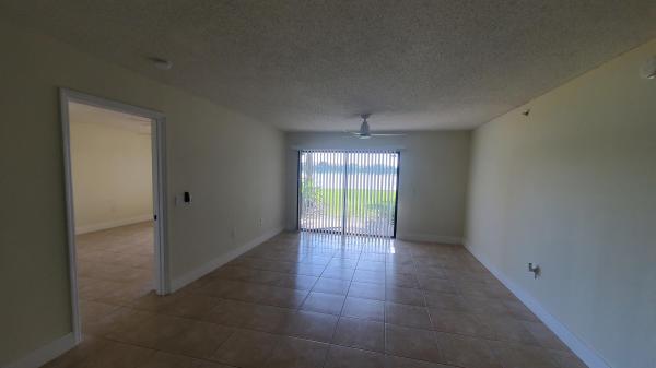 5011 Wiles Rd #104, Coconut Creek, Florida 33073, image 3
