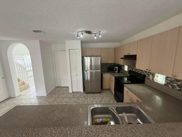 Pine Hollow Estates, 4172 Pine Hollow Cir, Greenacres, Florida 33463, image 3