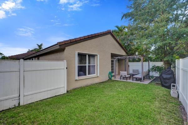 Silver Lakes, 1948 SW 177th Ave, Miramar, Florida 33029, image 3