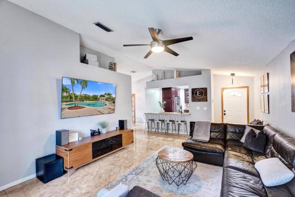 Silver Lakes, 1948 SW 177th Ave, Miramar, Florida 33029, image 1