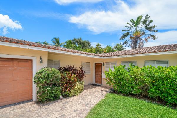 317 NE 2nd St, Boca Raton, Florida 33432, image 2