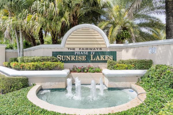 Sunrise Lakes 4, 10444 NW 30th Ct #307, Sunrise, Florida 33322, image 2
