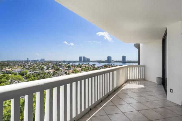 2000 Island Boulevard, 2000 Island Blvd #903, Aventura, Florida 33160, image 1