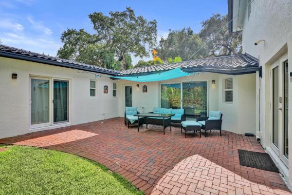 Lauderdale Pines, 833 SW 17th St #1-2, Fort Lauderdale, Florida 33315, image 1