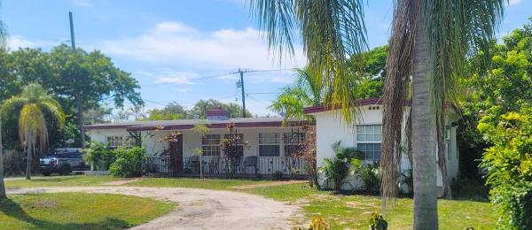 Modelo Park, 213 SW 3rd Pl, Dania Beach, Florida 33004, image 2