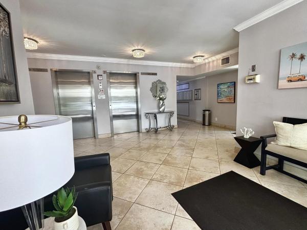 Palm-Aire Country Club 6, 3930 Oaks Clubhouse Dr #506, Pompano Beach, Florida 33069, image 3