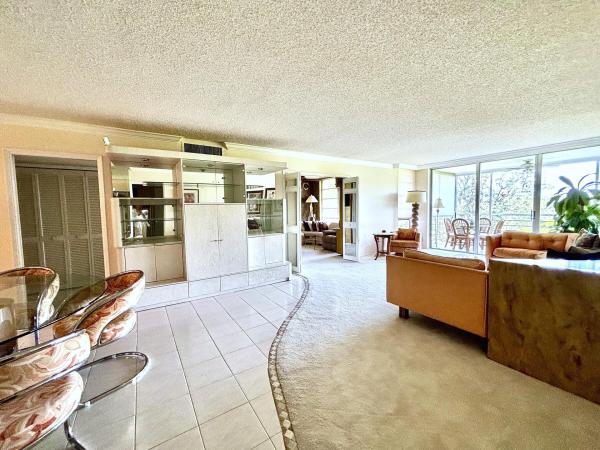 Palm-Aire Country Club 6, 3930 Oaks Clubhouse Dr #506, Pompano Beach, Florida 33069, image 2