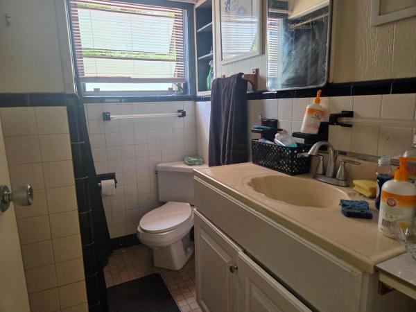 Valencia At Wilton Manors, 704 NE 22nd Dr #1-4, Wilton Manors, Florida 33305, image 1