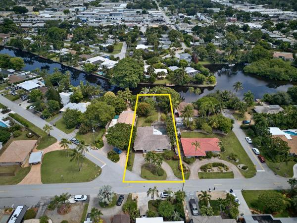 Almar Estates, 201 NE 29th St, Wilton Manors, Florida 33334, image 2