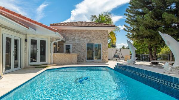 Waterford Homes, 2557 SW 14th Ct, Deerfield Beach, Florida 33442, image 3