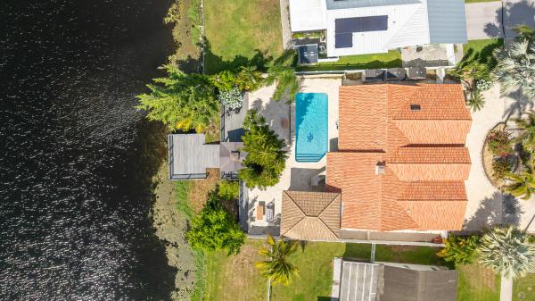 Waterford Homes, 2557 SW 14th Ct, Deerfield Beach, Florida 33442, image 1