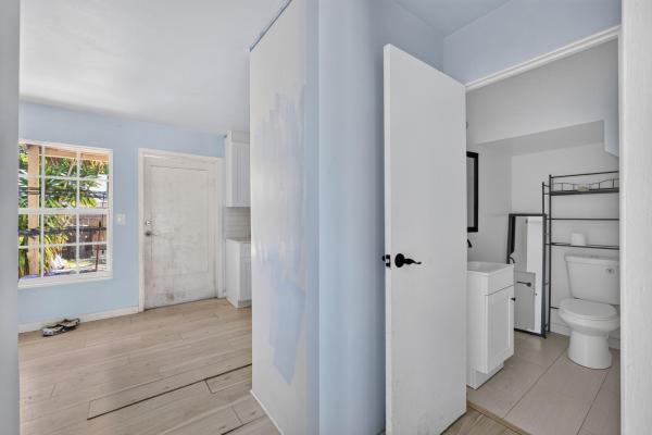 Townhouse Court Estates, 1028 36th St, West Palm Beach, Florida 33407, image 2