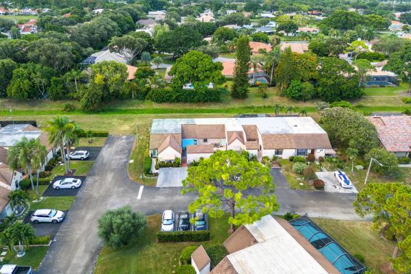Cinnamon, 5225 Spice Dr, Palm Beach Gardens, Florida 33418, image 2