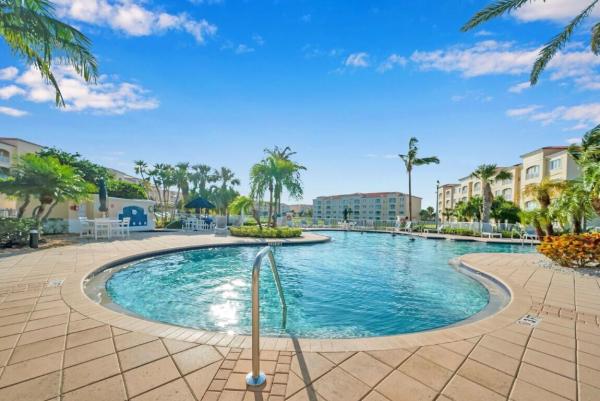 Harbour Isle East, 6 Harbour Isle Dr #205, Fort Pierce, Florida 34949, image 1