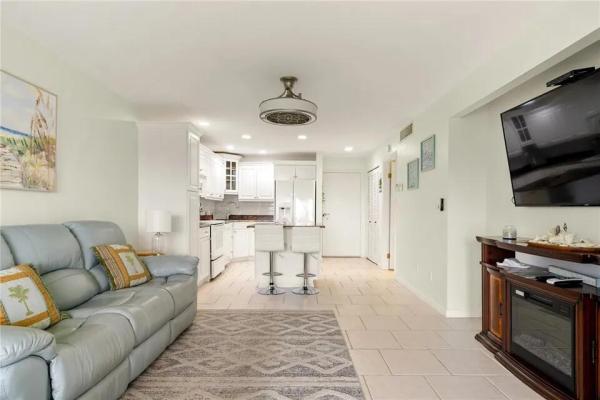 Ocean Villas 1, 2400 S Ocean Dr #V325, Fort Pierce, Florida 34949, image 3