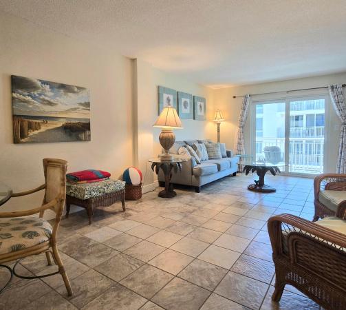 Hillsboro Colonnade, 1161 Hillsboro Mile #506, Hillsboro Beach, Florida 33062, image 1