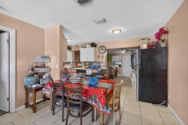 3408 Avenue H W, Riviera Beach, Florida 33404, image 2