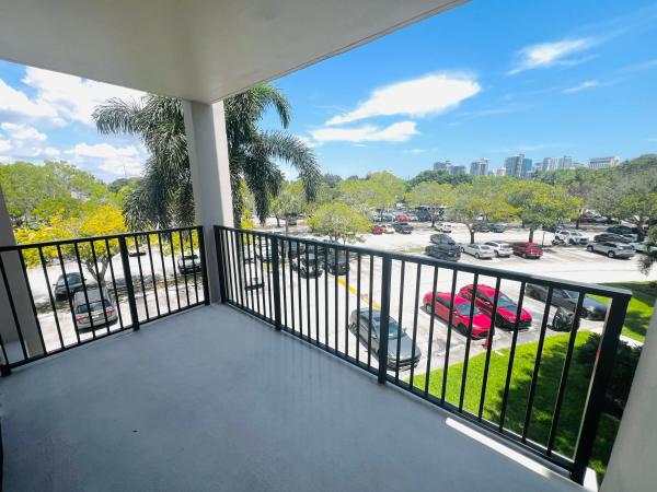 River Reach, 1000 River Reach Dr #320, Fort Lauderdale, Florida 33315, image 3