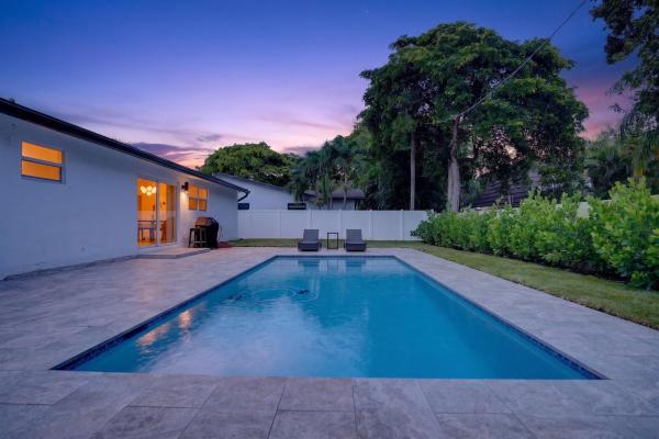 Tropic Palms, 2521 Jaeger Dr, Delray Beach, Florida 33444, image 2