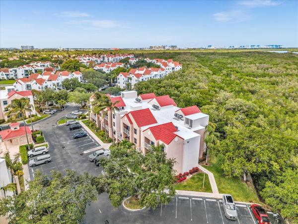 2721 Ocean Club Blvd #104, Dania Beach, Florida 33019, image 1