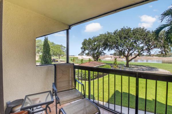 1721 Bridgewood Dr, Boca Raton, Florida 33434, image 2