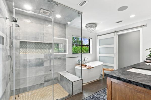 Pinewood Manor Of Wellington, 13972 Ishnala Cir, Wellington, Florida 33414, image 3
