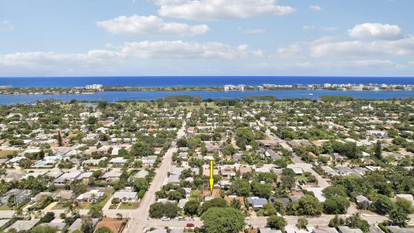 Lake Worth Town, 1222 N L St, Lake Worth Beach, Florida 33460, image 2