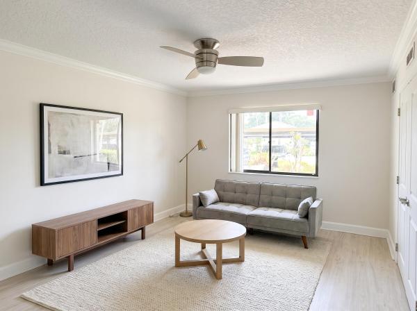 Huntington Towers, 7370 S Oriole Blvd #102, Delray Beach, Florida 33446, image 1