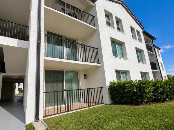 106 Villa Cir, Boynton Beach, Florida 33435, image 1