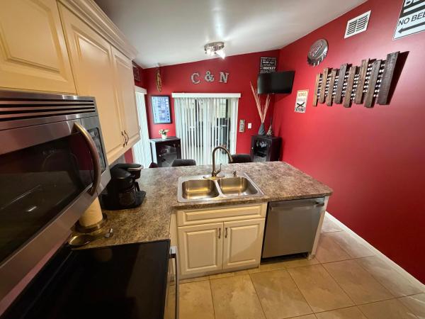 Brandywine, 924 Cumberland Ter, Davie, Florida 33325, image 2