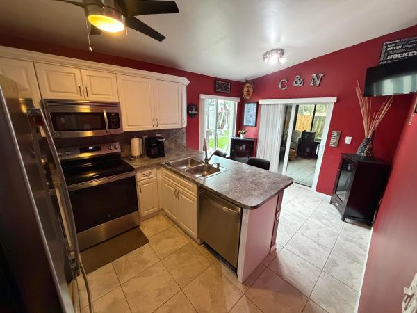 Brandywine, 924 Cumberland Ter, Davie, Florida 33325, image 3
