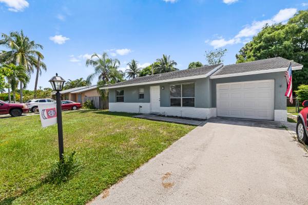 6296 Carthage Cir N, Lake Worth, Florida 33463, image 1