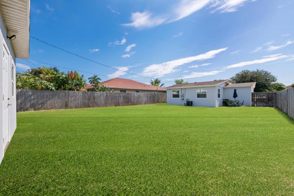 Atlantic Gardens Delray, 238 SW 10th Ave, Delray Beach, Florida 33444, image 3