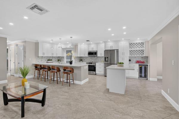 Delray Villas 3, 5790 Wanda Ln, Delray Beach, Florida 33484, image 1