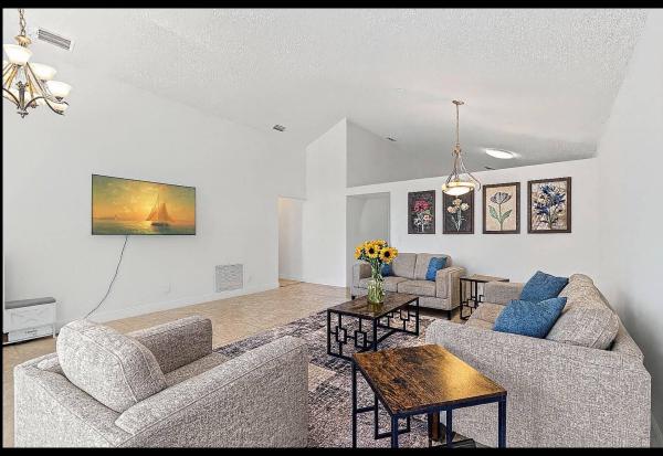 Regency Place At Boca Winds, 22449 Middletown Dr, Boca Raton, Florida 33428, image 3