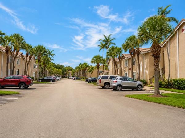 9641 Riverside Dr #5F, Coral Springs, Florida 33071, image 1