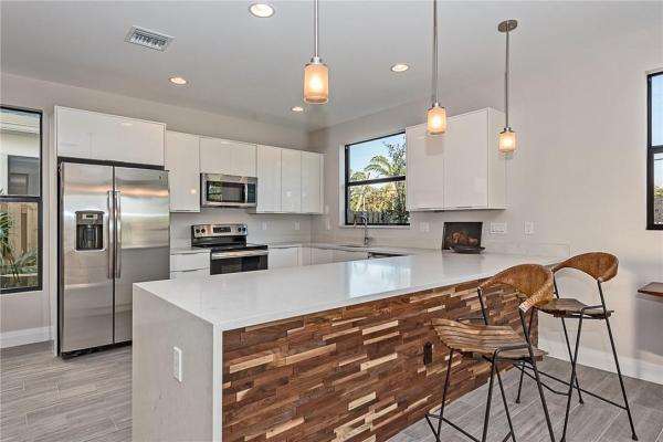 South Middle River, 1101 NE 3rd Ave, Fort Lauderdale, Florida 33304, image 3